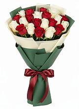 Букет Микс из красных и белых роз #REPLACE_PRED# Порхове