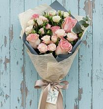 Букет цветов из:  Розы в Порхове