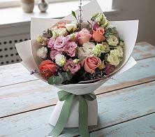 Букет цветов из:  Розы, Лизиантусы и Гвоздики #REPLACE_PRED# Порхове