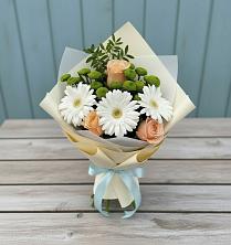 Букет цветов из:  Герберы, Розы и Хризантемы в Порхове